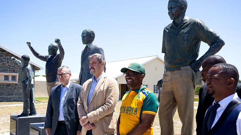 Bayerns Ministerpr&auml;sident S&ouml;der in S&uuml;dafrika