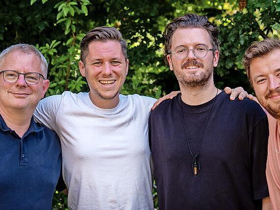 Jörn Paessler, Patrick Gebhardt, Patrick Niedermayer und Michael Schindler begeistern für den Klimaschutz. Jörn Paessler, Patrick Gebhardt, Patrick Niedermayer und Michael Schindler begeistern für den Klimaschutz.