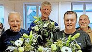 Bei der Betriebsversammlung wurden langj&auml;hrige Mitarbeiter geehrt (v.l.): Rainer Kober (60 Jahre), Stefan Angles (40), Alfred Wolfram (49) und Gesch&auml;ftsf&uuml;hrer Benjamin Kube.
