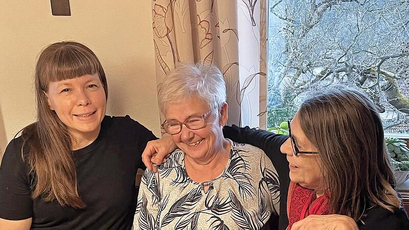 Alte und neue Vorsitzende der Gartenfreunde Moggast: Ann Bogenschütz, Erna Knoll und Karin Detjen. Alte und neue Vorsitzende der Gartenfreunde Moggast: Ann Bogenschütz, Erna Knoll und Karin Detjen.