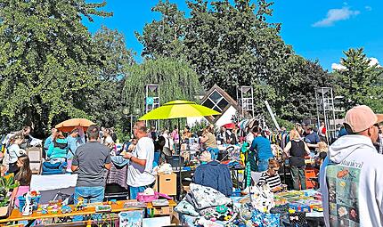 Der Flohmarkt ist ein Besuchermagnet in Kulmbachs Innenstadt. Am Samstag kann wieder gest&ouml;bert werden. Tourismus- und Veranstaltungsservice der Stadt Kulmbach