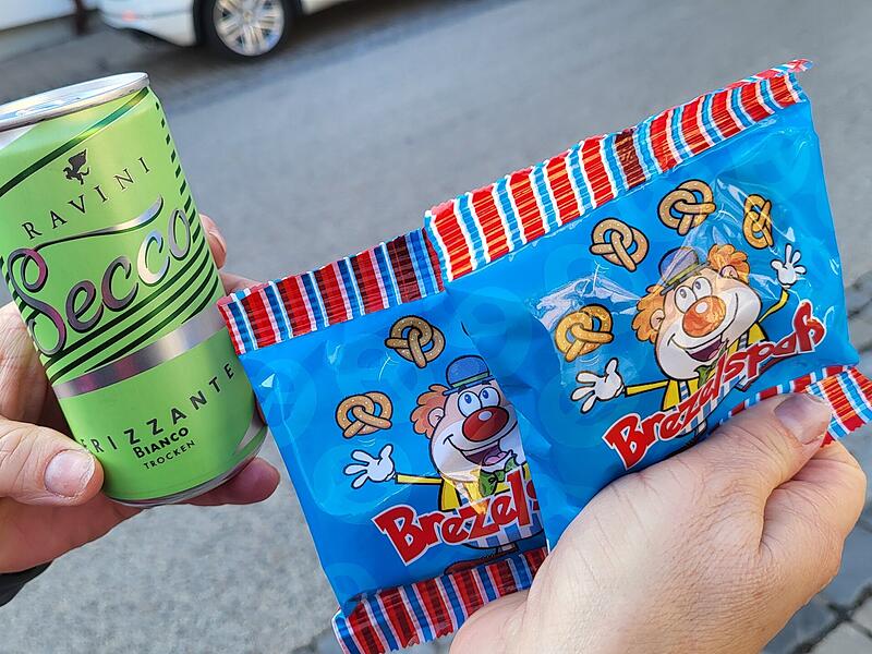 Viel los war am Faschingsdienstag, 4. März 2025, beim Faschingszug in Bad Brückenau.