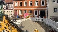 Momentan beherrscht die Baustelle die Szenerie am Anger 19. Bis zur Eröffnung von Tante Enso am 14. Dezember soll möglichst alles fertig sein.