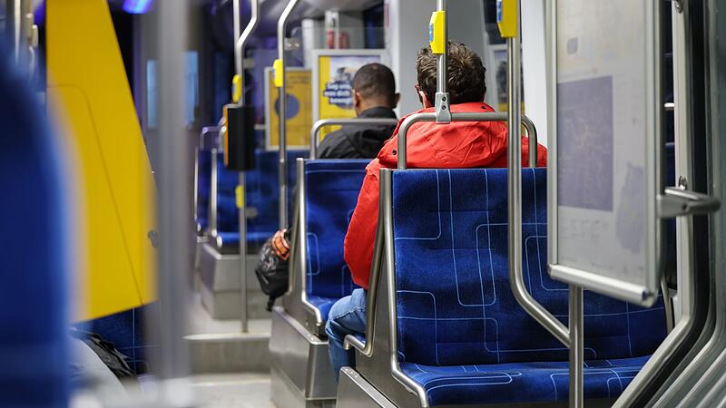 Nahverkehr am Morgen
