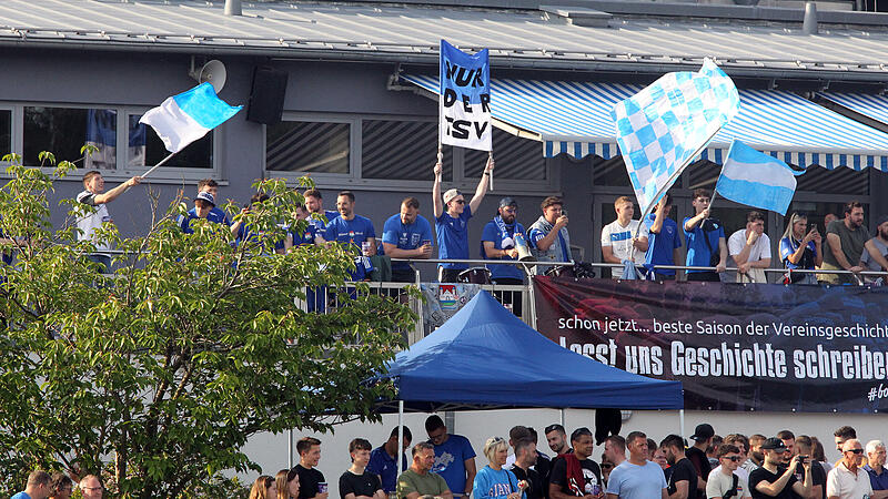 TSV Burgebrach startet gegen Röslau ins Abenteuer Landesliga Premiere im Steigerwaldstadion: Am Mittwoch spielt der TSV Burgebrach erstmals in der Landesliga, will trotz Sorgen den Klassenerhalt packen.