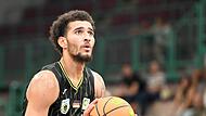 Sport Basketball 2. Bundesliga PROA Saison 2026 / 2027  Privatspiel Samstag 05.09.2026  Bayreuth Oberfrankenhalle  MpK-Cup kleines Finale Spielbeginn 15.00 h MpK Bayreuth gegen Nitra Blue Wings Halbzeitergebnis 43:47  Endstand Collin Metcalf Freiwurf