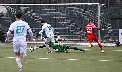 Sport Fu&szlig;ball Saison 2025 / 2026 Bayernliga Nord  Privatspiel am Samstag 14.02.2026 Spielort  Neudrossenfeld  Sportpark  Am Weinberg Kunstrasenplatz Beginn 14.00 h TSV Neudrossenfeld gegen SV Mistelgau Halbzeitergebnis Marin Hrgota gegen Harry Friedrich