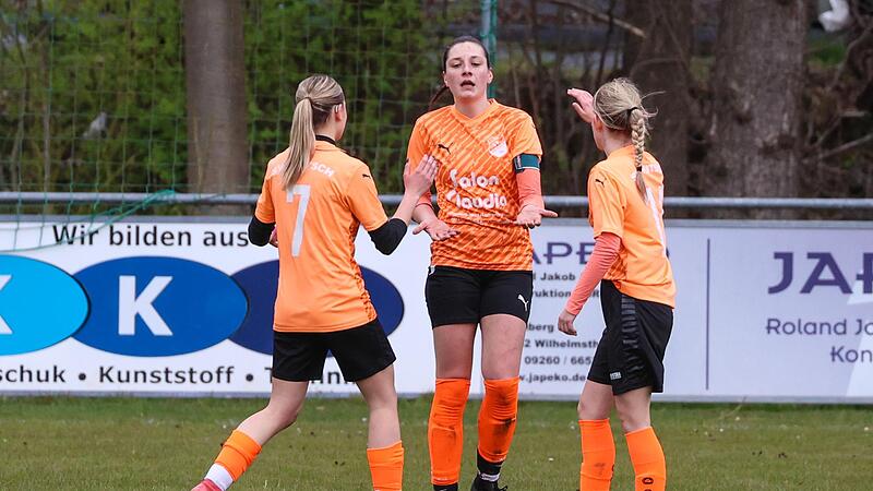 Reitschs Spielf&uuml;hrerin Sandra Neubauer musste es im Bezirksoberligaspiel gegen die SpVgg Germania Ebing II richten. Sie erzielte den F&uuml;hrungs- und letztlich auch den Siegtreffer und sicherte drei wichtige Punkte.