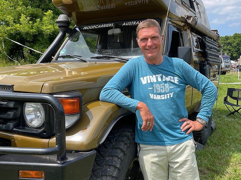 Thomas Waldmann (67) aus Mainz besucht zum fünften Mal die Offroad-Messe in Bad Kissingen. Thomas Waldmann (67) aus Mainz besucht zum fünften Mal die Offroad-Messe in Bad Kissingen.