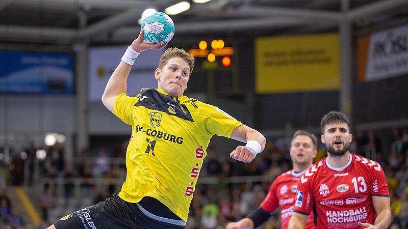 Wer setzt sich im Spitzenspiel durch? Viktor Glatthard (am Ball) gastiert mit dem HSC Coburg bei Juan de la Pena (rechts) und der SG BBM Bietigheim.