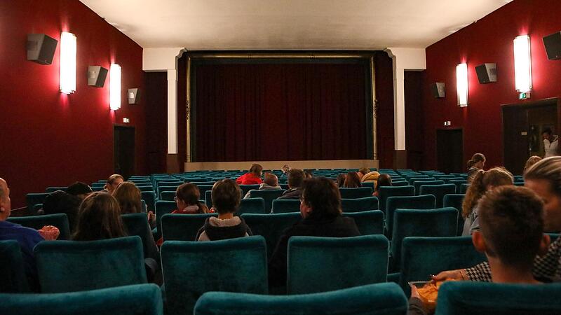 Blo&szlig; kein Blackout, bitte warme S&auml;le: Das Forchheimer Kino ist bereit f&uuml;r die Wintersaison. Und doch macht die Energiekrise Probleme.Forchheim & Fr&auml;nkische Schweiz