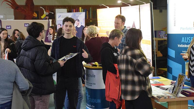 Bei den Universit&auml;ten und Fachhochschulen ist der Andrang gro&szlig; gewesen.