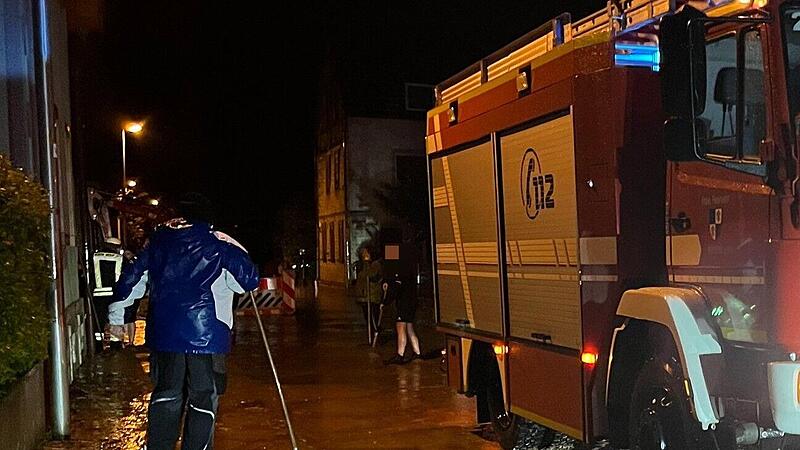 Unwetter in Franken f&uuml;hrt zu &Uuml;berschwemmungen