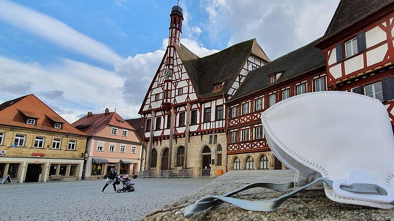Der Sieben-Tage-Inzidenzwert des Landkreises Forchheim  lag an drei aufeinanderfolgenden Tagen jeweils &uuml;ber 100.Forchheim & Fr&auml;nkische Schweiz
