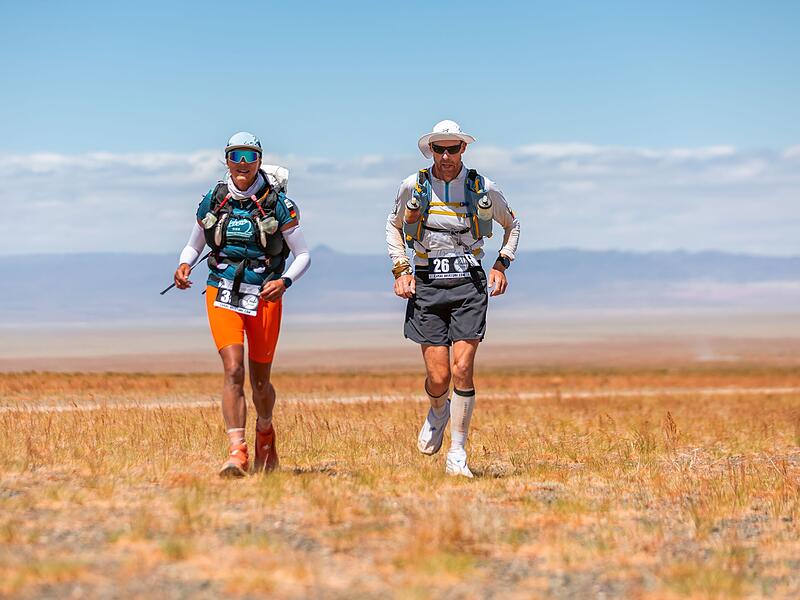 Silke Leikheim: 520 Kilometer durch die Wüste Gobi Silke Leikheim: 520 Kilometer durch die Wüste Gobi