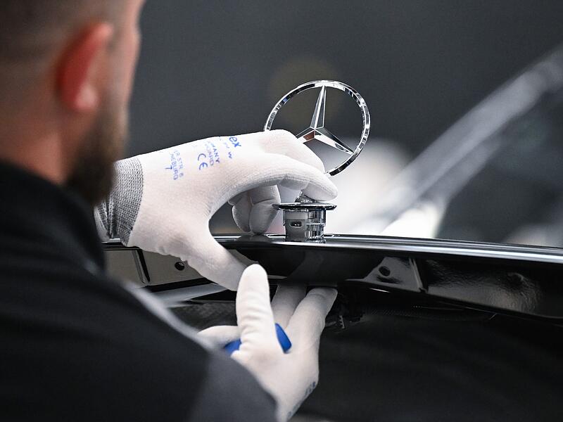 Mercedes-Benz Mercedes-Benz