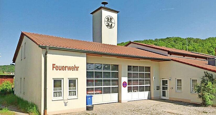 Die Feuerwehren Oberschleichach und Unterschleichach schlie&szlig;en sich zur Feuerwehr Schleichach zusammen. Als k&uuml;nftiger Hauptst&uuml;tzpunkt ist das Feuerwehrhaus in Unterschleichach vorgesehen.