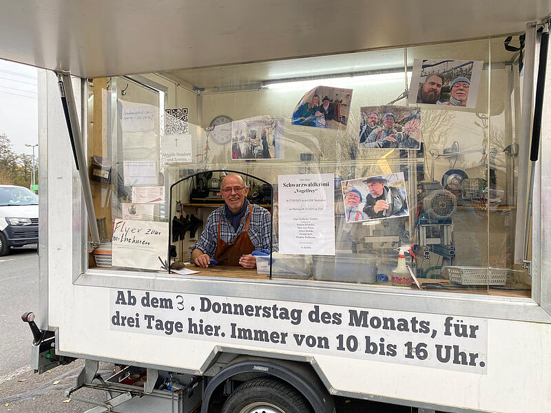 Thomas "Tommy" Werner in seiner mobilen Schleiferei