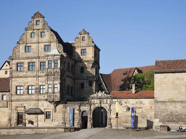 Historisches Museum Bamberg Im Historischen Museum in Bamberg können Besucher sich neben Meisterwerken europäischer Künstlerinnen und Künstler auch auf viele wechselnde Ausstellungen freuen.
