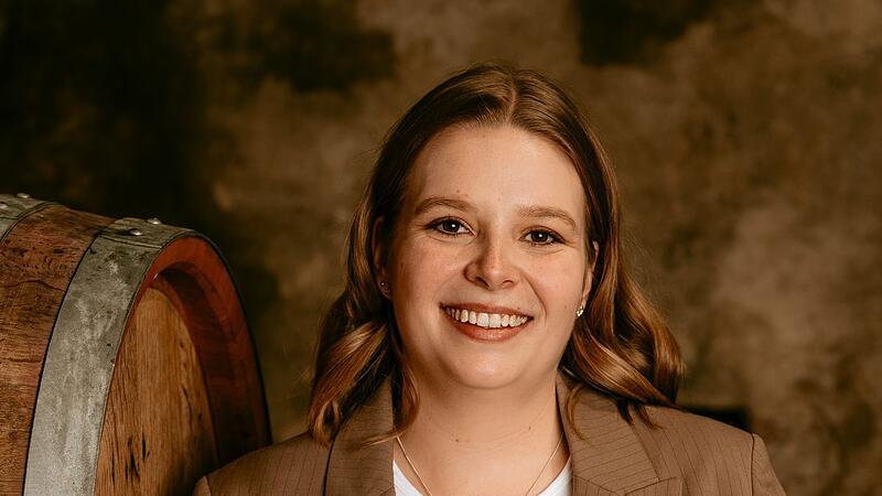 Bewerberin zur Fr&auml;nkischen Weink&ouml;nigin - Lisa Faber