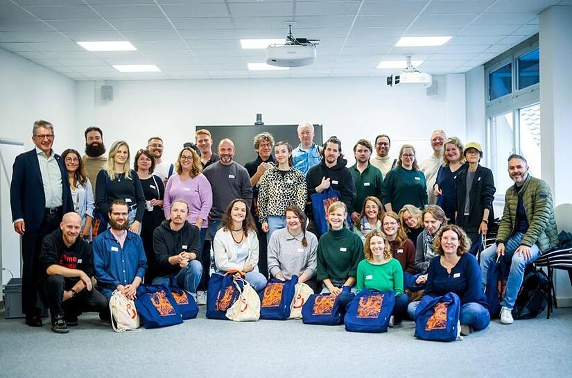 Erstsemester des berufsbegleitenden Masterstudiengangs „Zukunftsdesign“