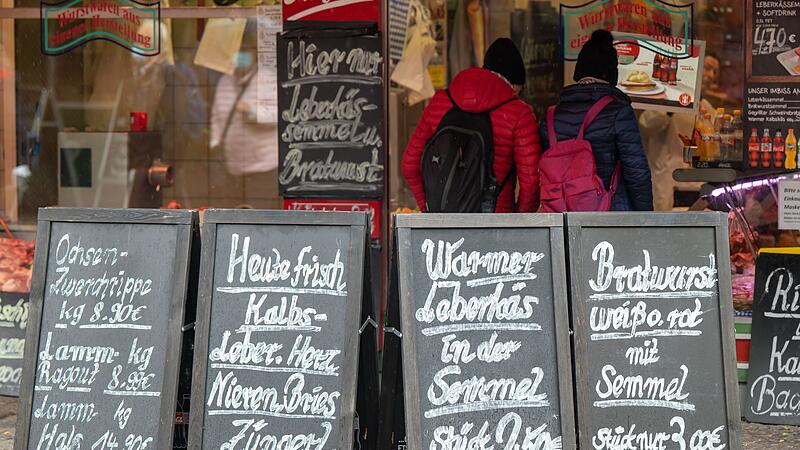 Metzgerladen auf dem Viktualienmarkt