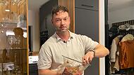 Tag 4 Einzelfoto Gastgeber Mathias Schlosser hat das Gastgeben in seiner DNA, wie er selbst sagt. Beim perfekten Dinner von VOX wird er dafür sogar im Fernsehen bewertet.