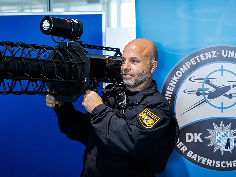 Pressekonferenz zu Drohnendetektion und -abwehr