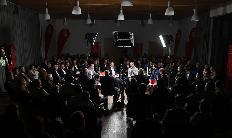 Regionentalk: Die Diskussion vor der Bundestagswahl 2025