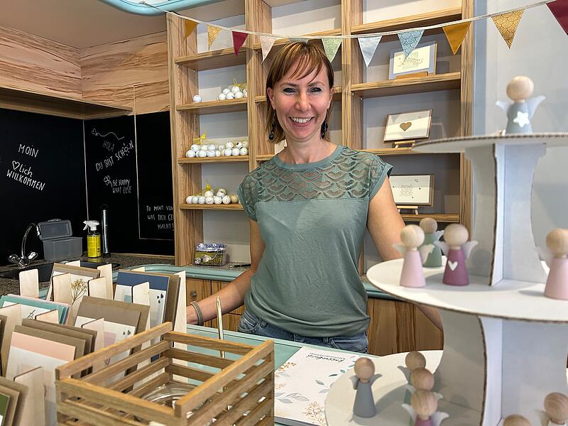 Lolas Welt, Coburg Lorena Holland hat ihre selbstgemachten Papeterie-Artikel bislang nur über einen Online-Shop verkauft. Jetzt hat sie einen Laden in der Badergasse in Coburg eröffnet.
