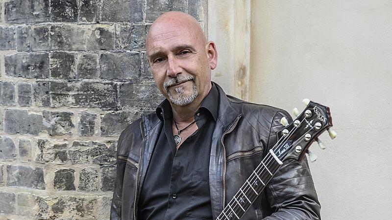 Der S&auml;nger der Club-Hymne "Die Legende lebt" wohnt heute in Heroldsbach (Landkreis Forchheim).