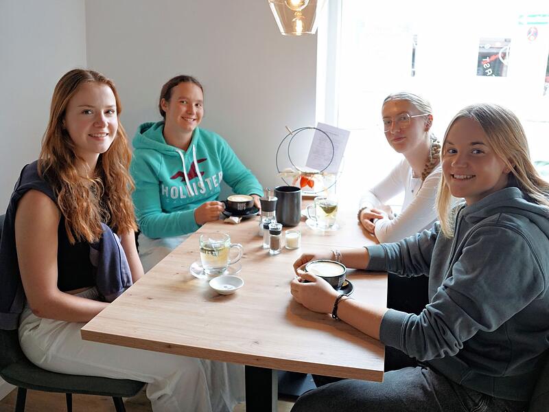 Adelsdorfer Geschwisterpaar er&ouml;ffnet Caf&eacute; &bdquo;Feine Kurve&ldquo; in Erlangen