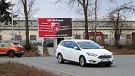 Anzeigen laufen bereits auf den gro&szlig;en Videow&auml;nden in H&ouml;chstadt. Noch k&ouml;nnen sie kostenlos geschaltet werden, eine Geb&uuml;hrensatzung ist allerdings kurz vor der Fertigstellung.