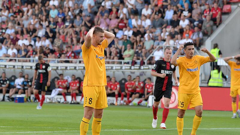 In der Offensive sind die Bem&uuml;hungen der SpVgg Bayreuth um Daniel Steininger (links) und  Eroll Zejnullahu nach nur vier Saisontoren noch ausbauf&auml;hig.