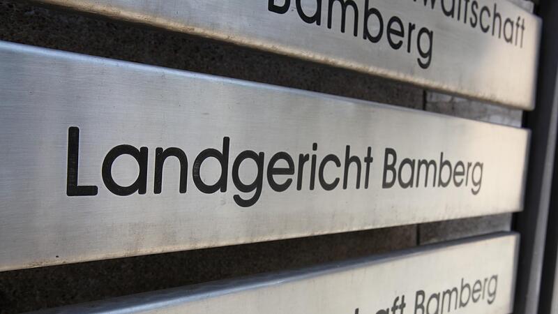 Am Landgericht Bamberg verurteilte man die Angeklagte  allerdings nicht wegen versuchten Mordes, sondern wegen gef&auml;hrlicher K&ouml;rperverletzung.