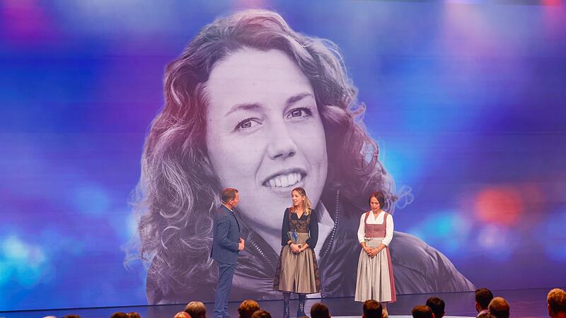 Bayerischer Sportpreis: Biathletinnen würdigen Dahlmeier