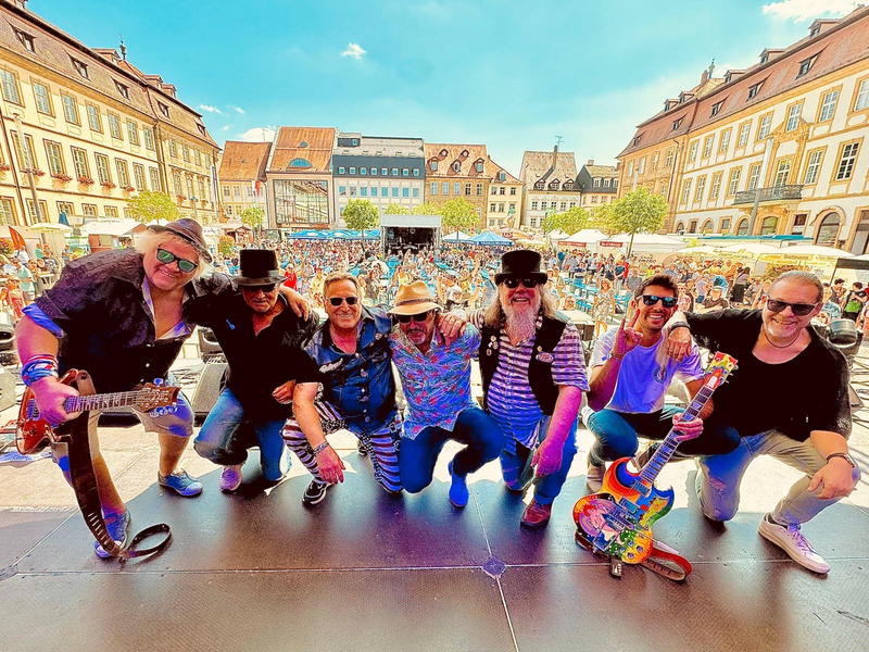 Die Band Lucky and the Heartbreakers treten am Benefizkonzert f&uuml;r Charlie am 26. April im Kulturboden Hallstadt auf.