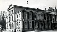 Blick auf das ehemalige Gesellschaftshaus um 1937. Seit 1934 firmierte es als Adolf-Hitler-Haus.
