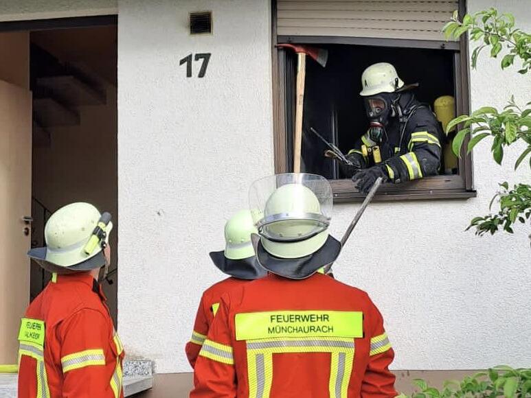 Beim Brand in einer Küche in Münchaurach wurde eine ältere Frau leicht verletzt.