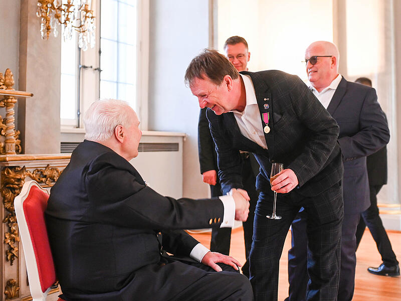 Gro&szlig;er Empfang in Coburg: Mehr als 200 geladene G&auml;ste gratulierten Andreas Prinz von Sachsen-Coburg und Gotha zum 80. Geburtstag.