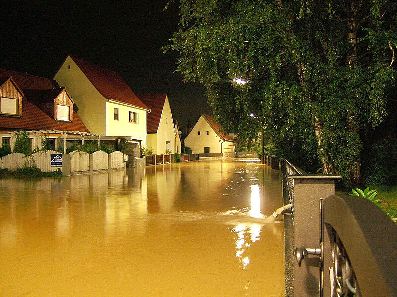 Das Jahrhunderhochwasser 2007 richtete vor allem in Kersbach und Baiersdorf  gro&szlig;e Sch&auml;den an. Eine Person starb.
