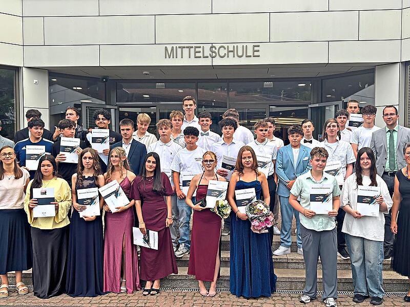 Abschlusssch&uuml;ler der 9. KlasseJuliane Leimbach