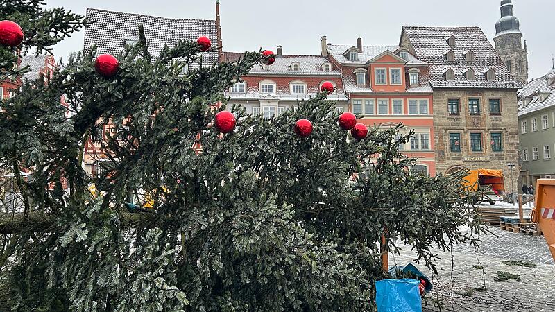 Januar 2026: Abschied vom Coburger Weihnachtsbaum