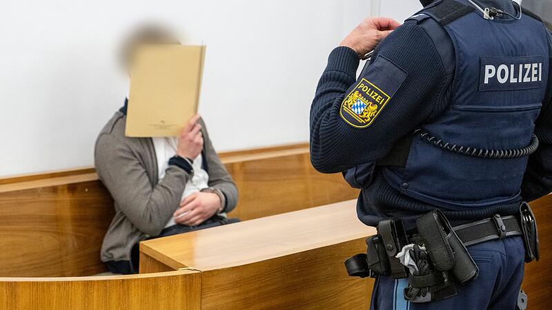 Mordprozess in Zusammenhang mit einer Flucht vor Prozess