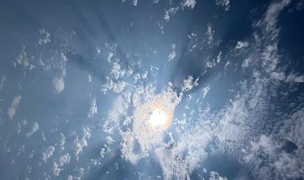Viel Sonne kann Anreiz und Reizthema zugleich sein, auch im Landkreis Forchheim.