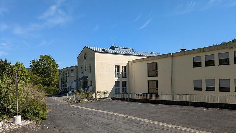 Das ehemalige Seniorenpflegeheim: Der Stadtrat hat den Bauantrag zur Nutzung als Gemeinschaftsunterkunft für Geflüchtete abgelehnt.