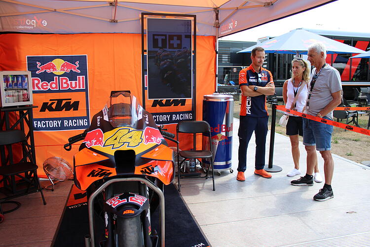 Die schönsten Impressionen von der DTM 2025 am Norisring. Hier ein Bild von der MotoGP-KTM.DTM Norisring 2025: Die besten Impressionen vom Freitag Die schönsten Impressionen von der DTM 2025 am Norisring. Hier ein Bild von der MotoGP-KTM.