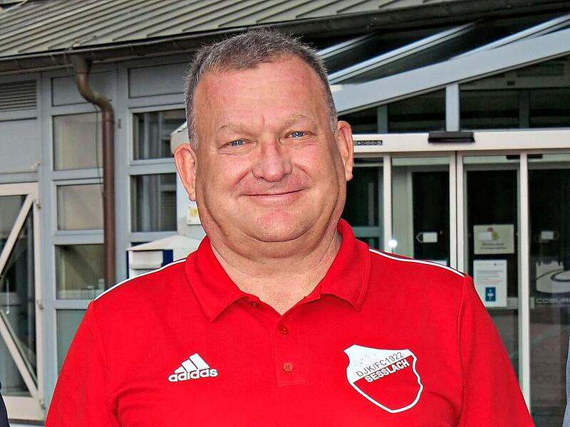 Wolfgang R&ouml;&szlig;ner ist f&uuml;r seine Verdienste im Ehrenamt ausgezeichnet worden. Landratsamt Coburg/Berthold K&ouml;hler