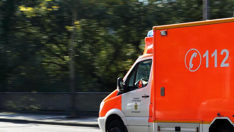 Strullendorf: Autofahrer stirbt bei Unfall auf der B505 Strullendorf: Autofahrer stirbt bei Unfall auf der B505