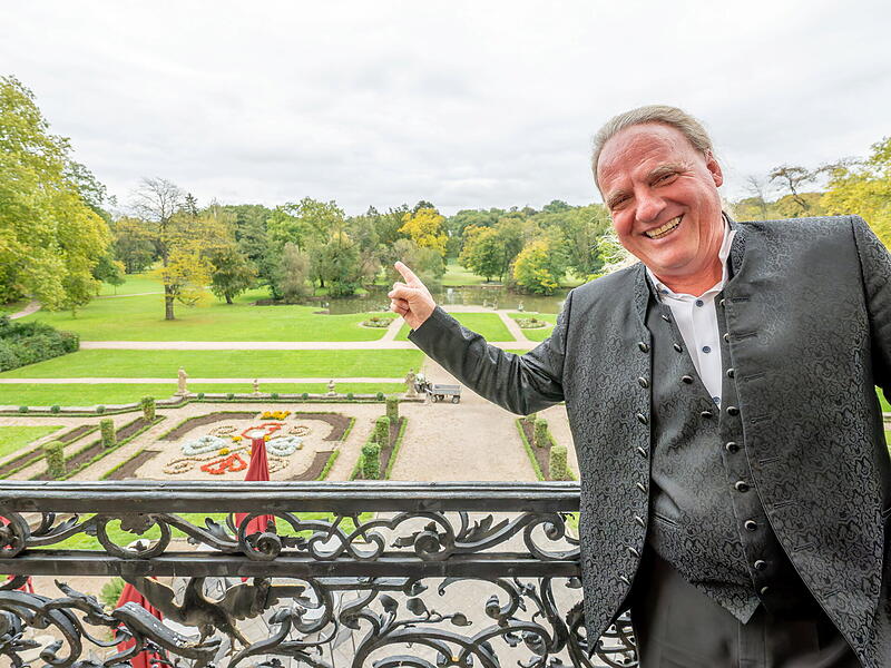 Internationales Varietéfestival: Bühne Schlosspark Werneck